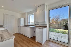 Photo 4- click for photo gallery